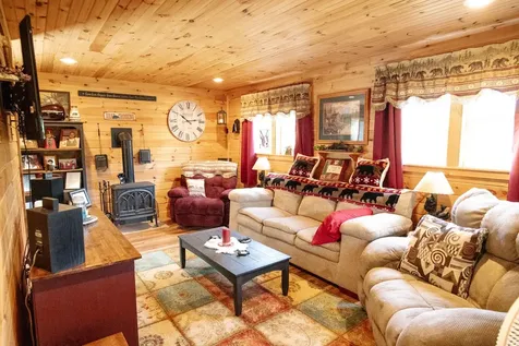 63 Stump Road Errol NH 03579