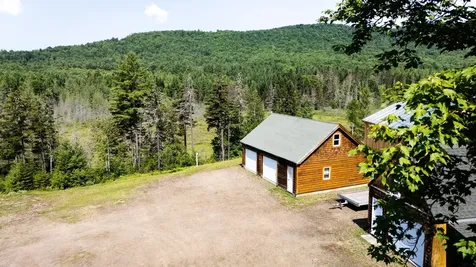 63 Stump Road Errol NH 03579