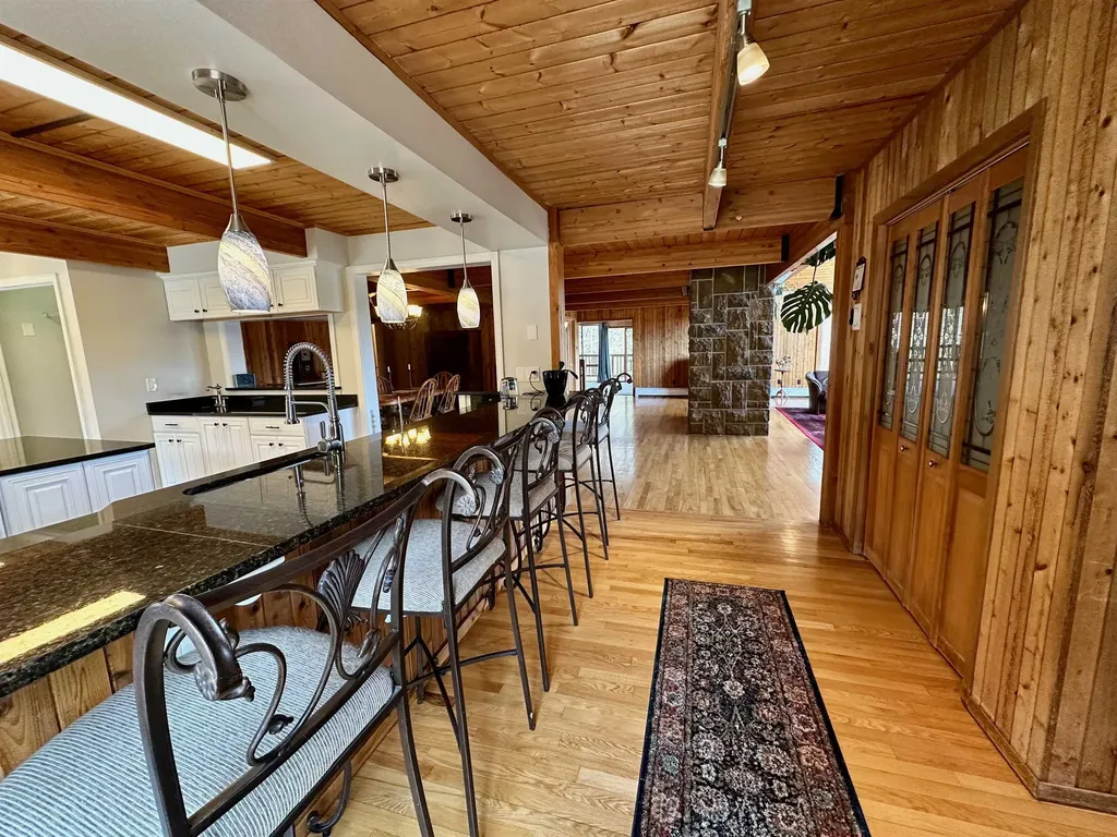 20 Crest Lane Madison NH 03849