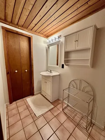 20 Crest Lane Madison NH 03849