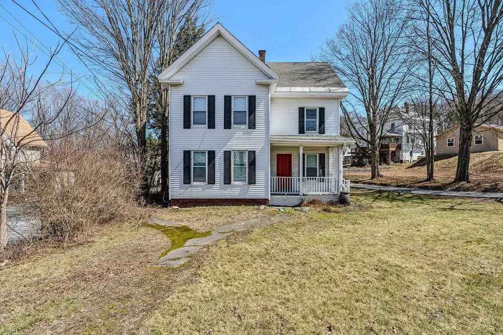 27 Seminary Hill Road Lebanon NH 03784
