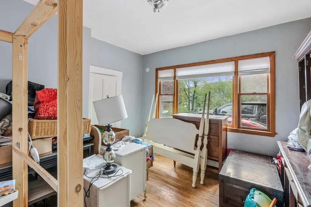 27 Seminary Hill Road Lebanon NH 03784