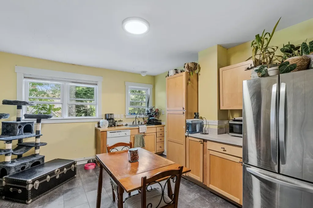 27 Seminary Hill Road Lebanon NH 03784