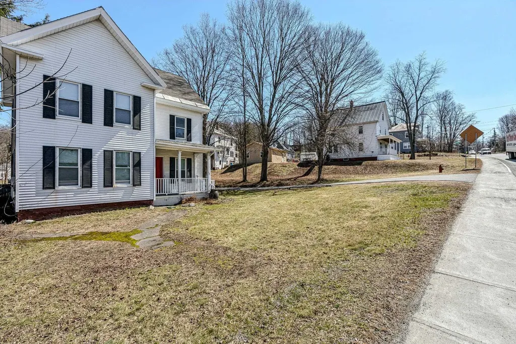 27 Seminary Hill Road Lebanon NH 03784