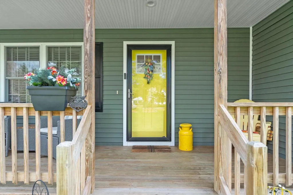 850 Old Homestead Highway Swanzey NH 03446