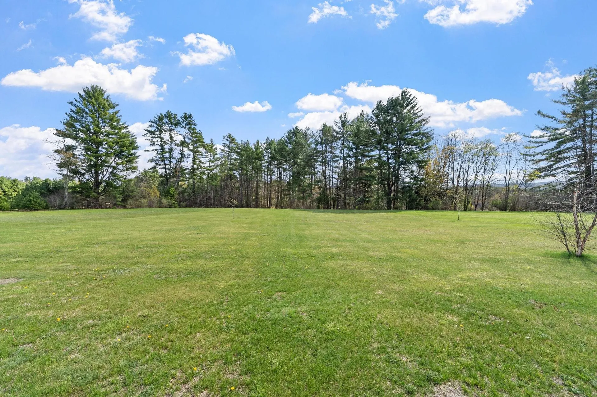 850 Old Homestead Highway Swanzey NH 03446