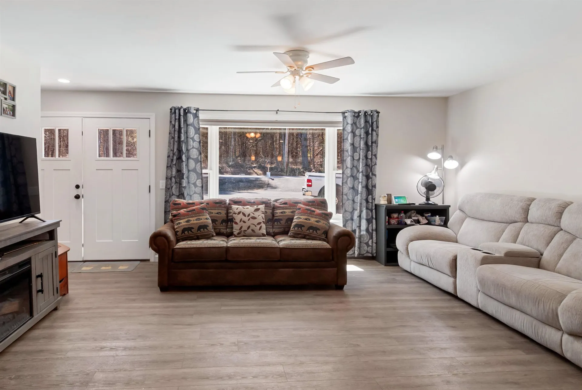 128 Old Lake Shore Road Gilford NH 03249