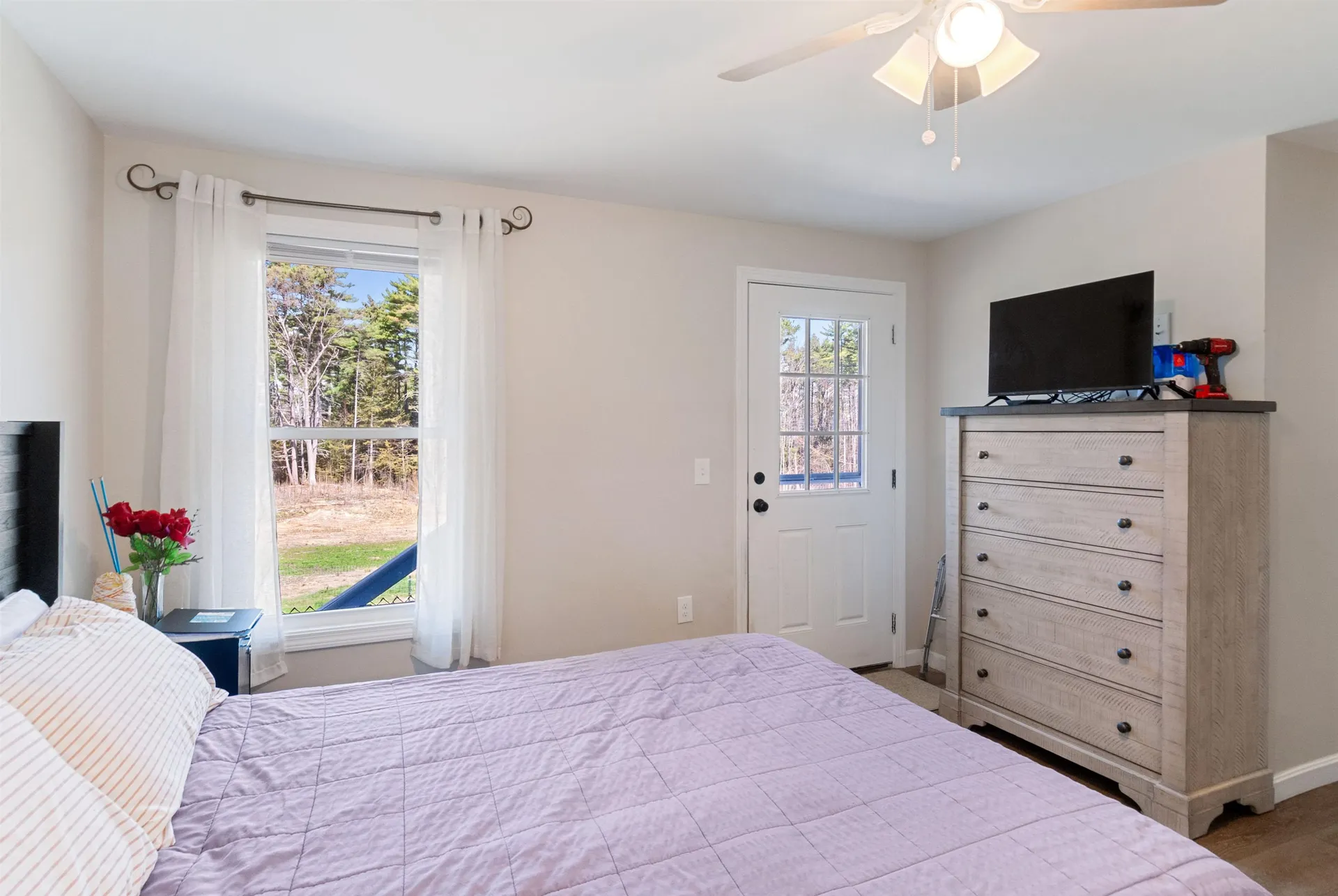 128 Old Lake Shore Road Gilford NH 03249