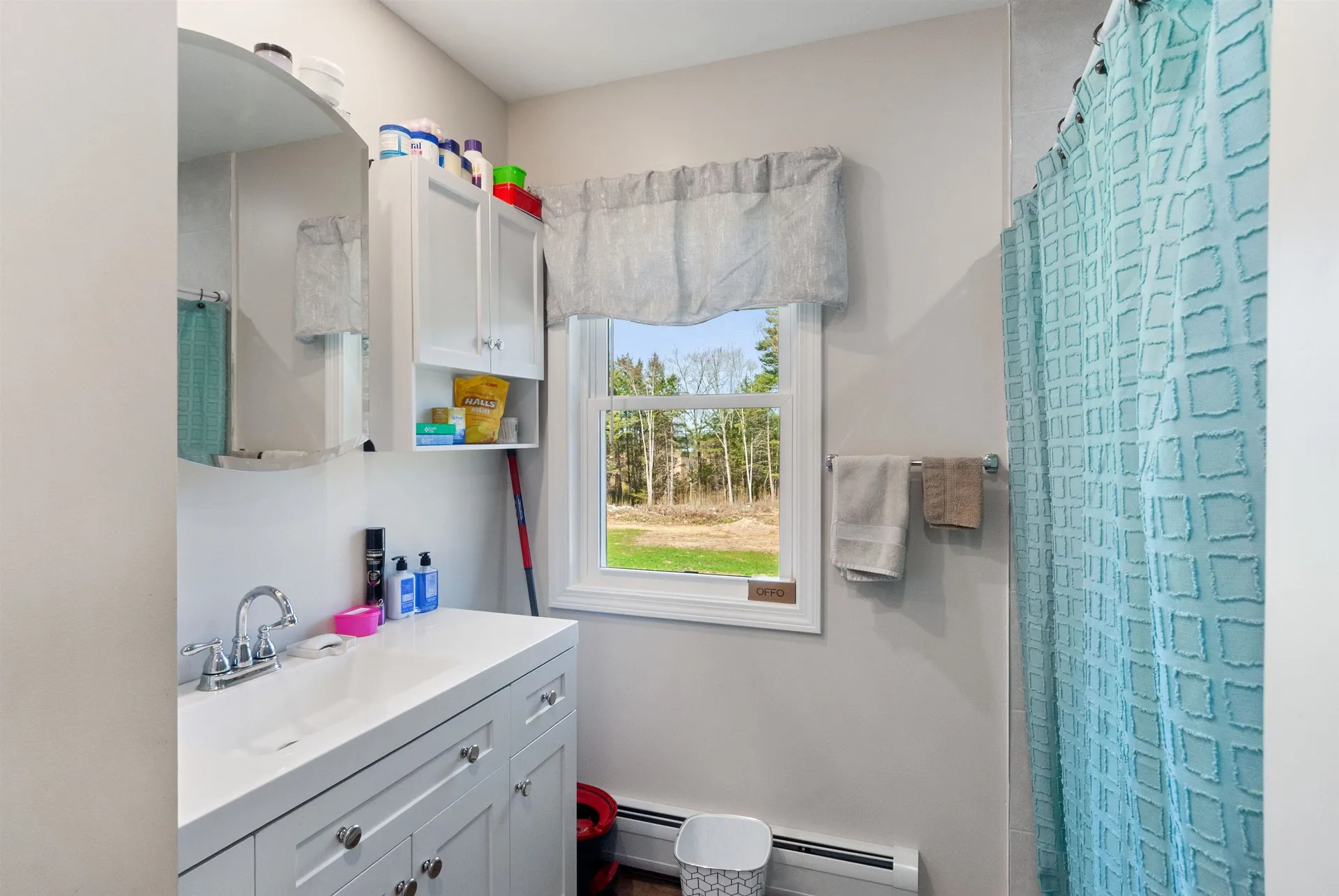 128 Old Lake Shore Road Gilford NH 03249