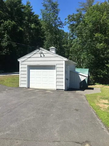128 Old Lake Shore Road Gilford NH 03249