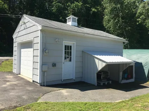 128 Old Lake Shore Road Gilford NH 03249