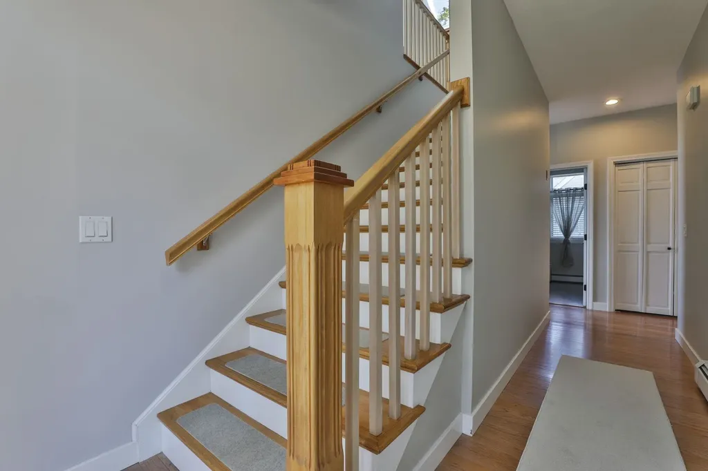 19 Aruda Road Sandown NH 03873