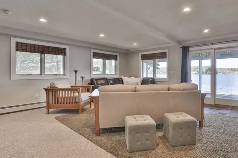 19 Aruda Road Sandown NH 03873
