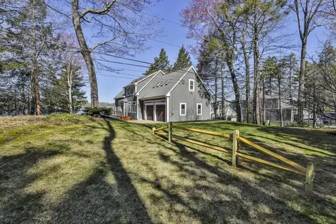 19 Aruda Road Sandown NH 03873