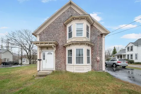 31 Glen Road Gorham NH 03581