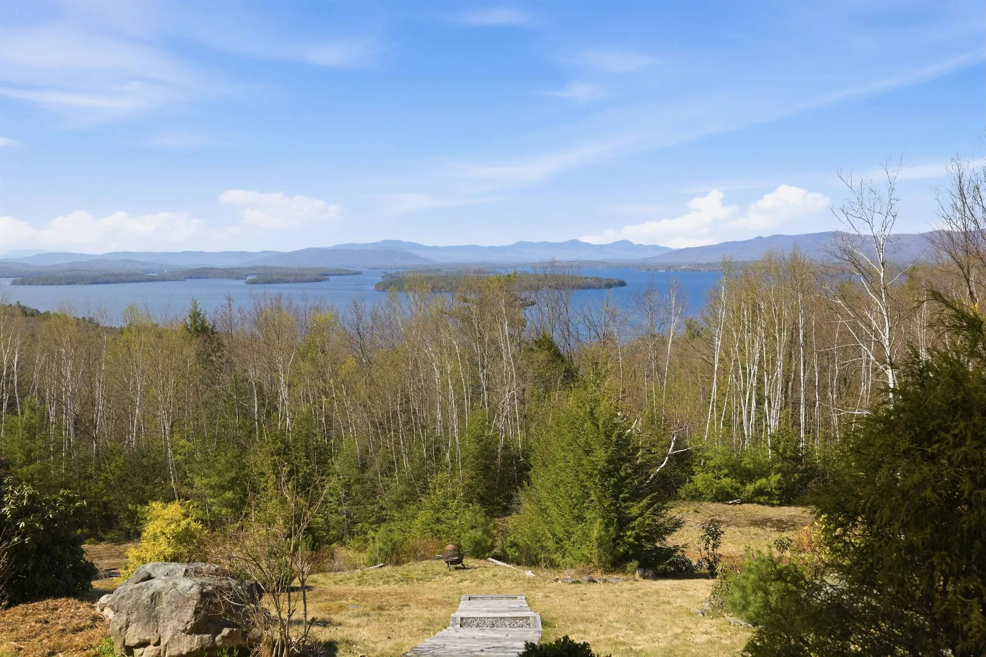89 Briarcliff Road Gilford NH 03249