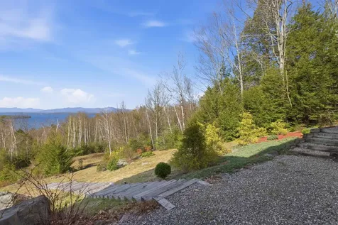 89 Briarcliff Road Gilford NH 03249