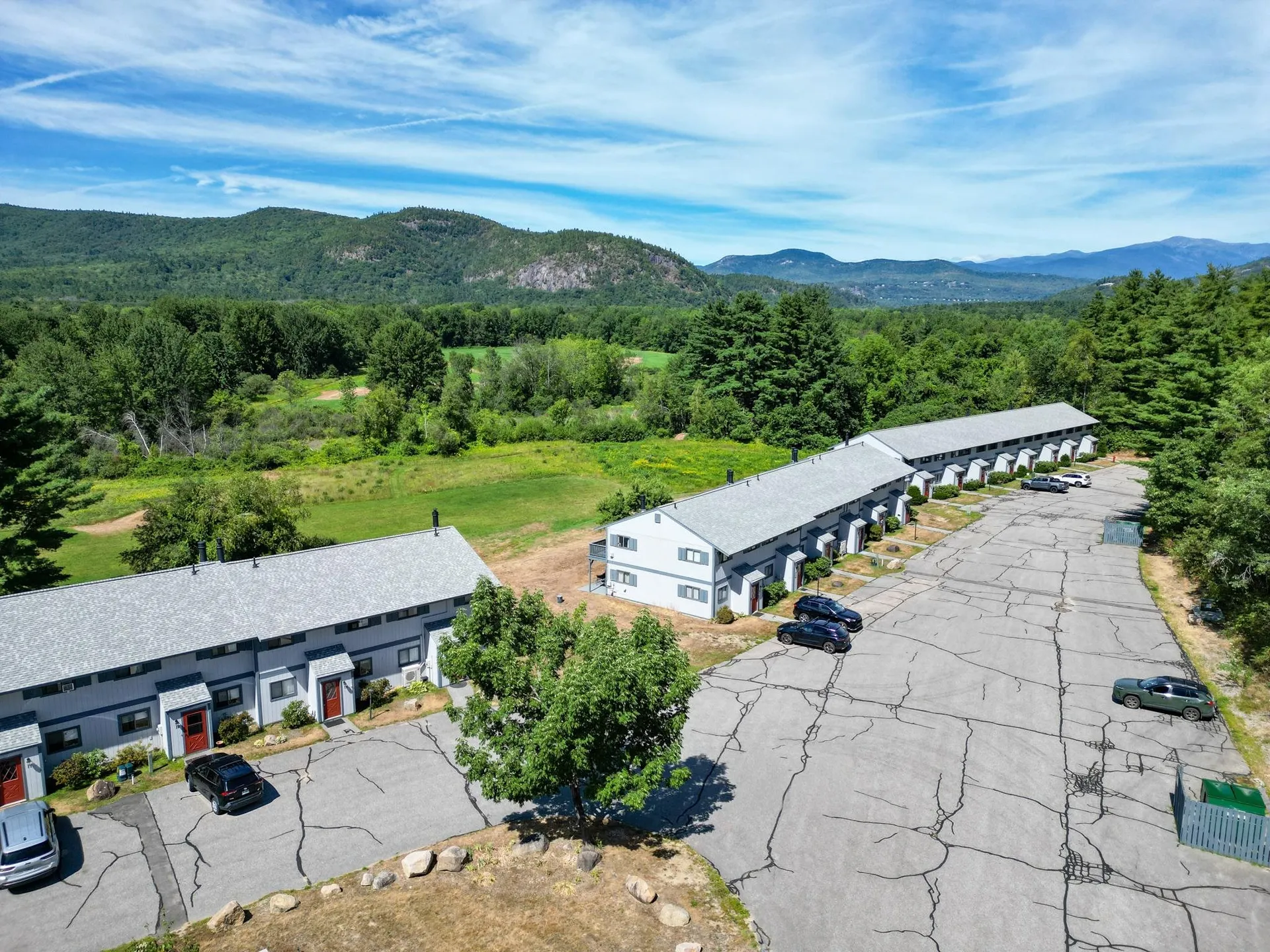14 Hill & Vale Lane Bartlett NH 03812