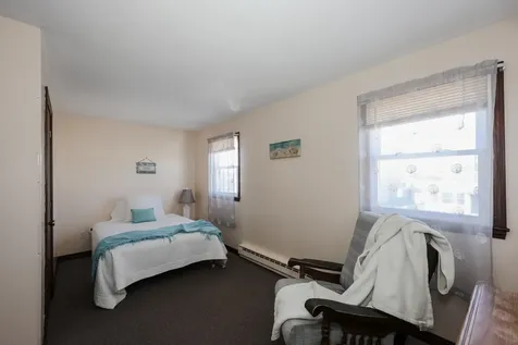 8 Nashua Street Seabrook NH 03874