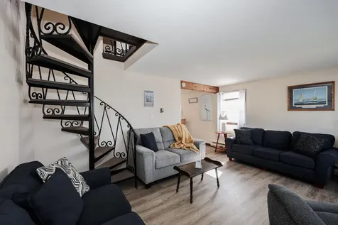 8 Nashua Street Seabrook NH 03874