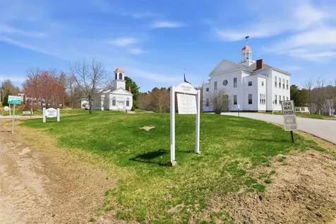 518 Province Road Gilmanton NH 03237