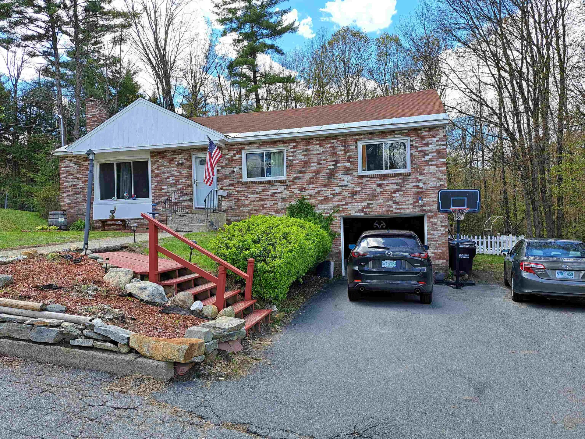 13 Acer Heights Road Claremont NH 03743