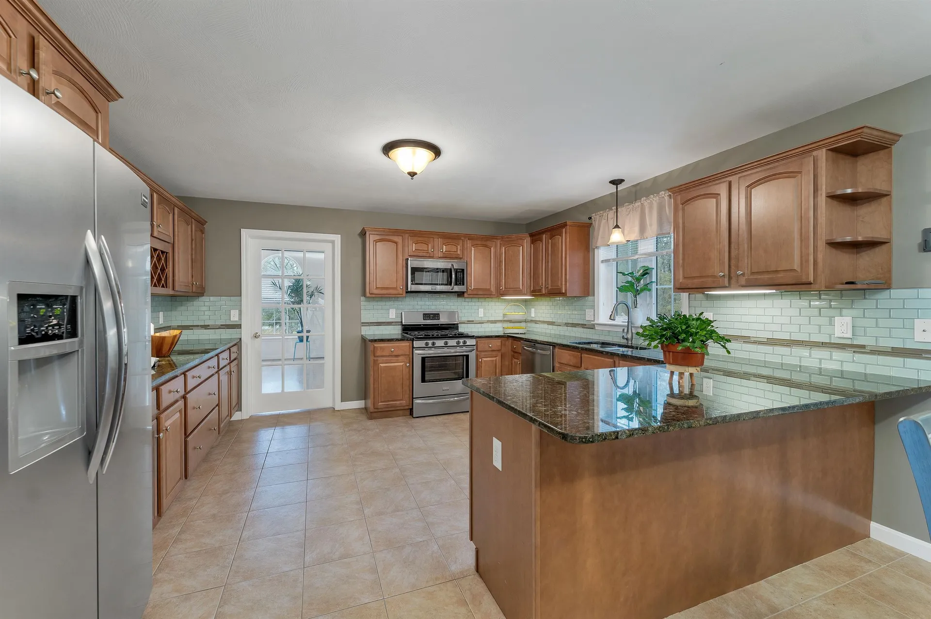 217 Steam Mill Road Auburn NH 03032