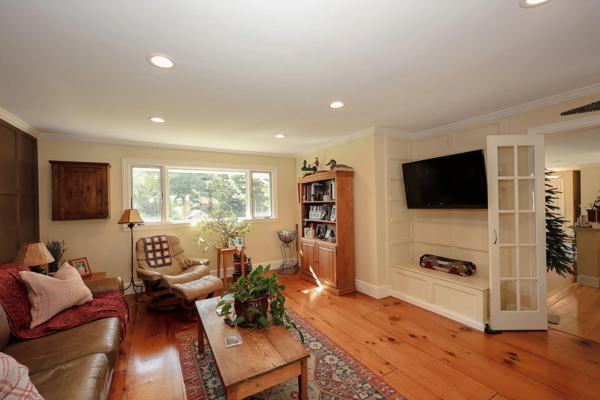 2605 Elm Street Manchester NH 03104