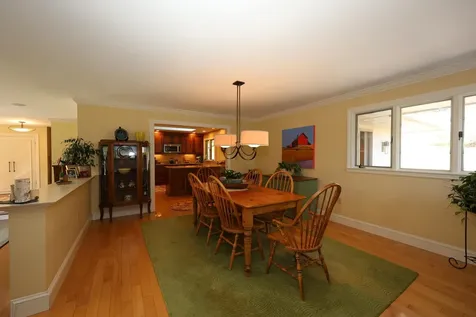 2605 Elm Street Manchester NH 03104