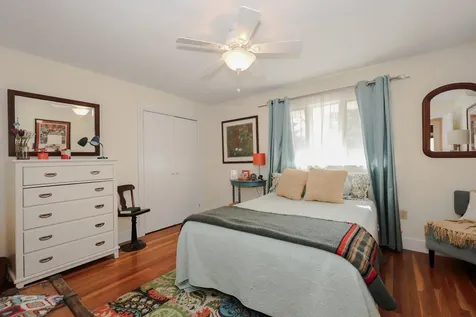 2605 Elm Street Manchester NH 03104