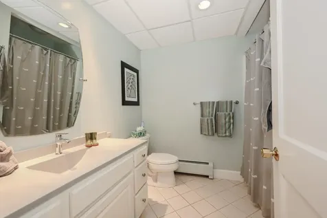 2605 Elm Street Manchester NH 03104