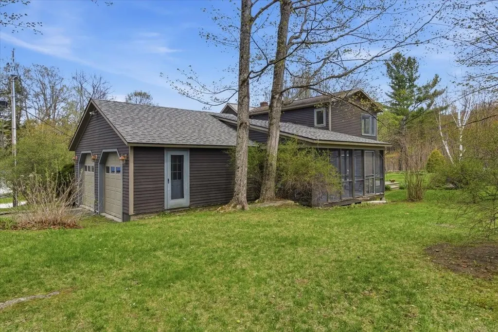 81 Easy Street Danby VT 05739