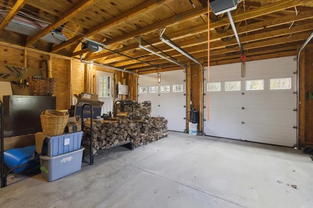 81 Easy Street Danby VT 05739