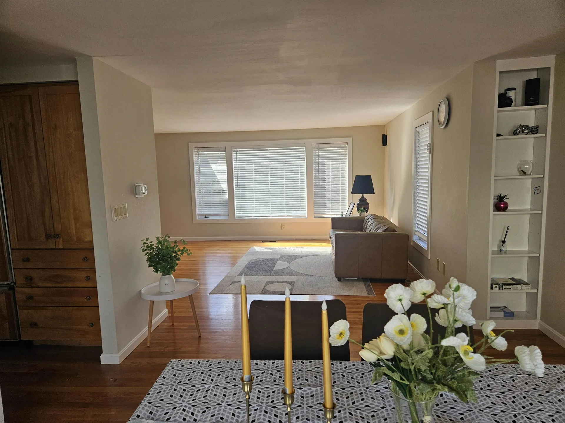 18 Landsdown Drive Nashua NH 03062