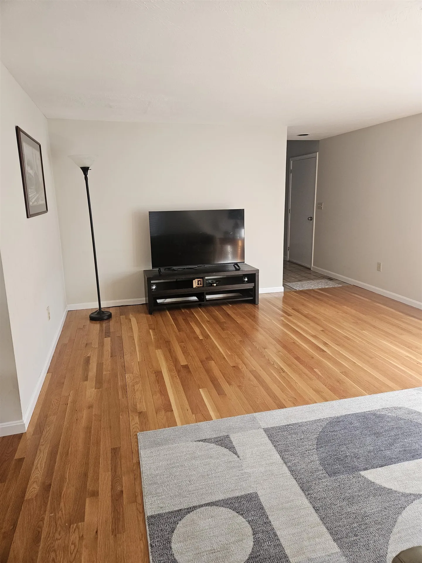 18 Landsdown Drive Nashua NH 03062