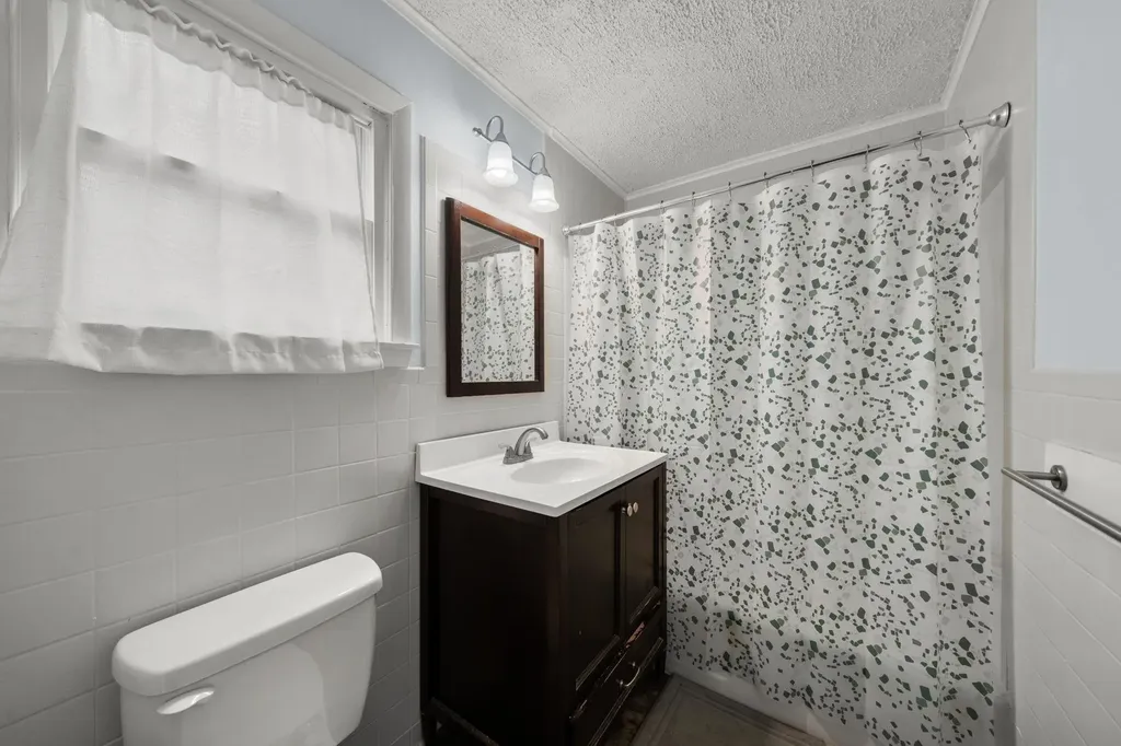 543 Long Shores Drive Barrington NH 03825