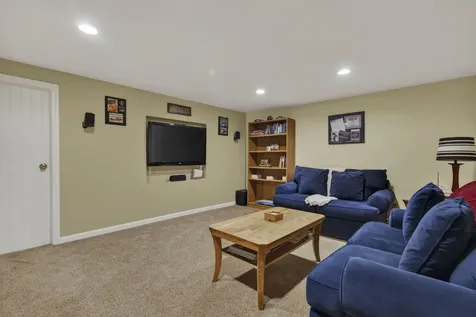 1 Heritage Drive Merrimack NH 03054