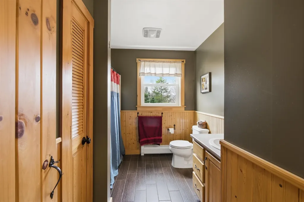 4915 Vt Route 114 Canaan VT 05903