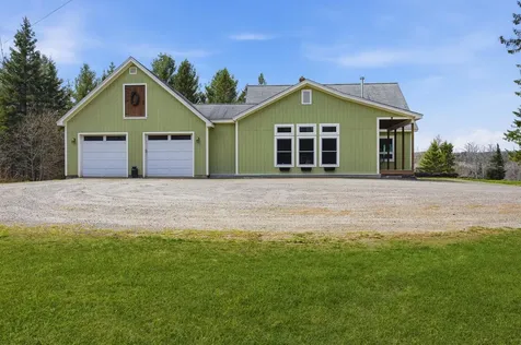 4915 Vt Route 114 Canaan VT 05903