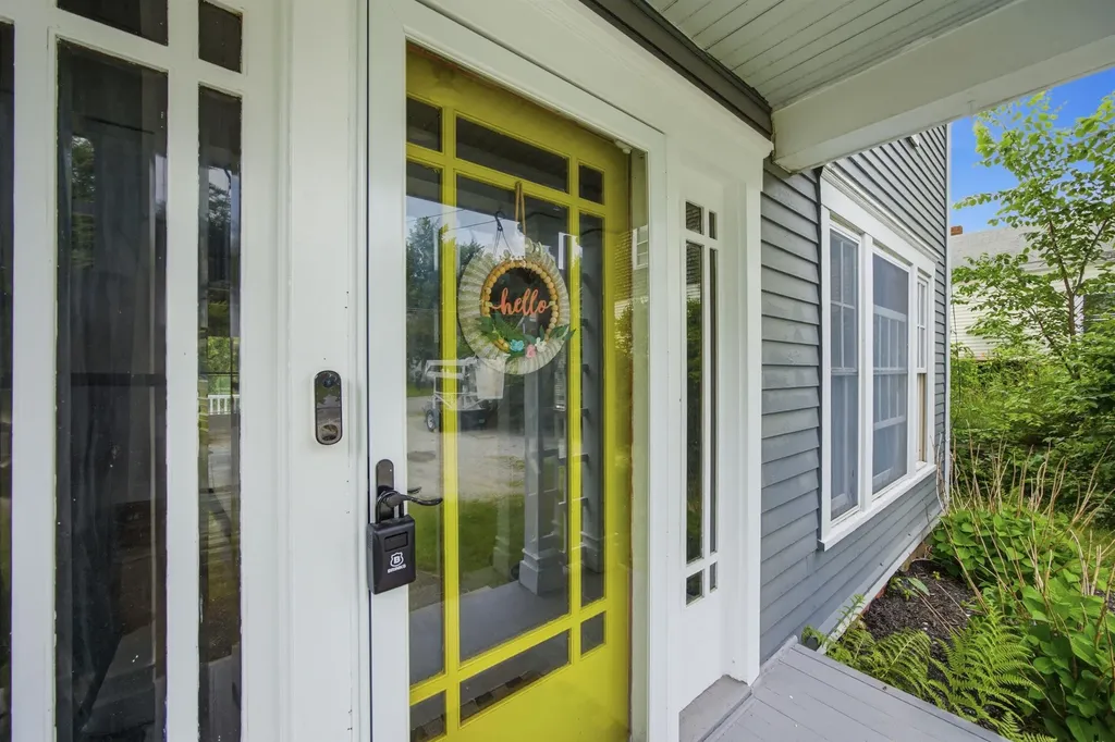 1327 Creamery Road Ryegate VT 05069
