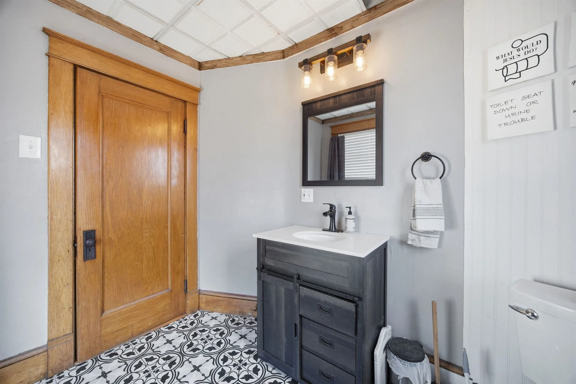 1327 Creamery Road Ryegate VT 05069