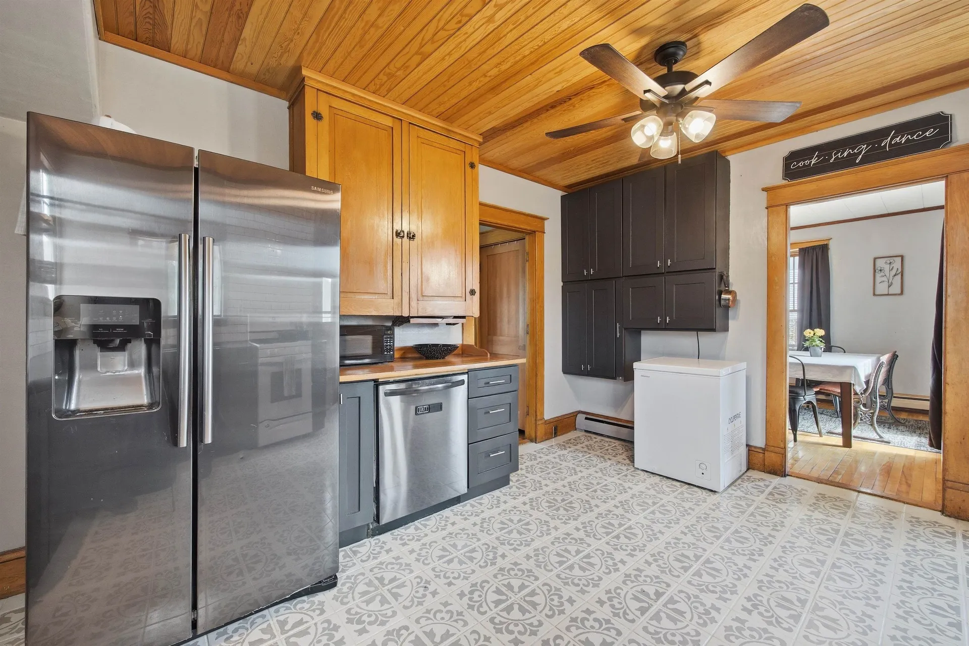1327 Creamery Road Ryegate VT 05069