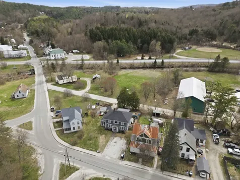 1327 Creamery Road Ryegate VT 05069