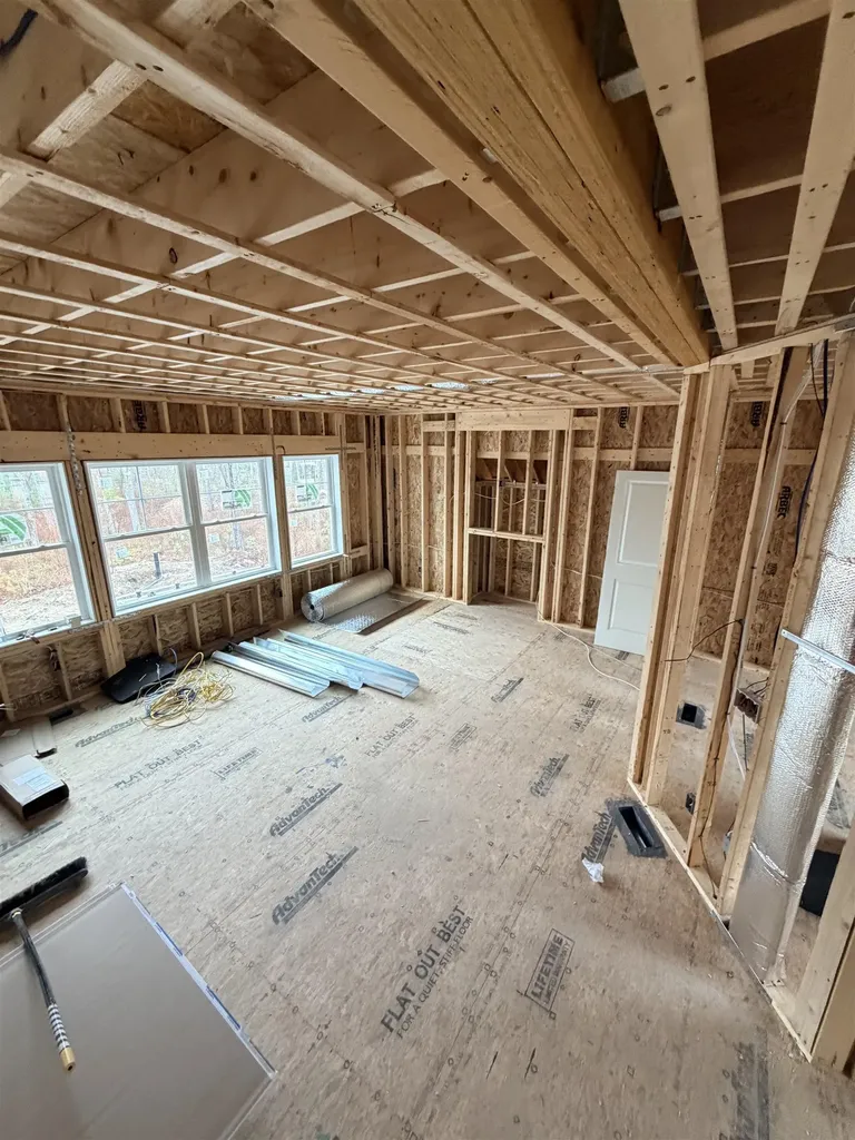 110 Laurel Road Hooksett NH 03106