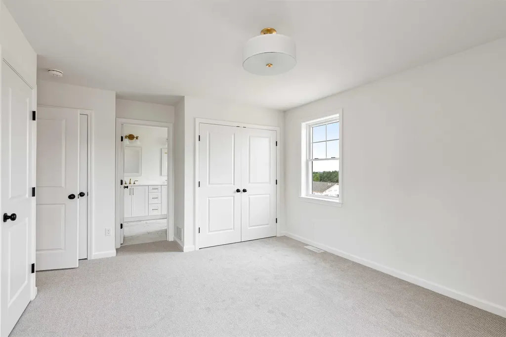 8 Barnabas Court Colchester VT 05446