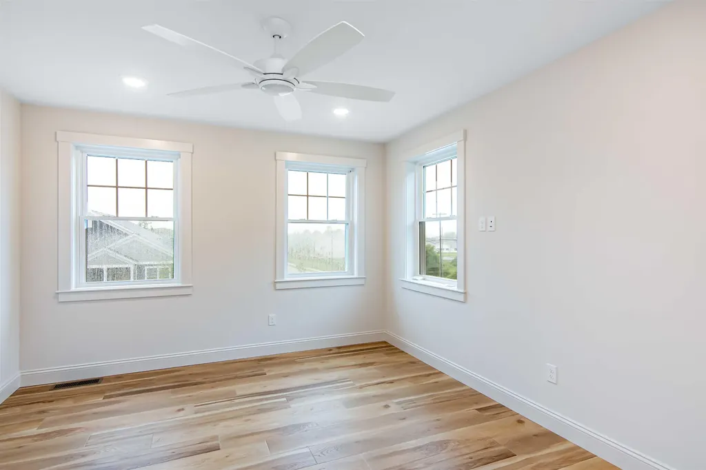 9 Barnabas Court Colchester VT 05446