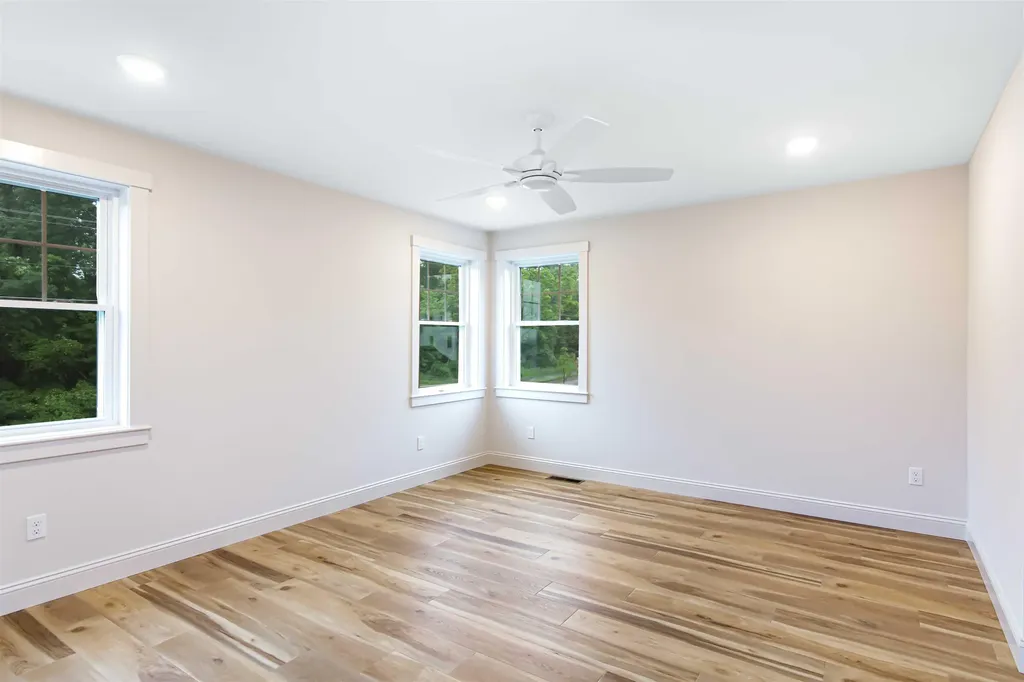 9 Barnabas Court Colchester VT 05446