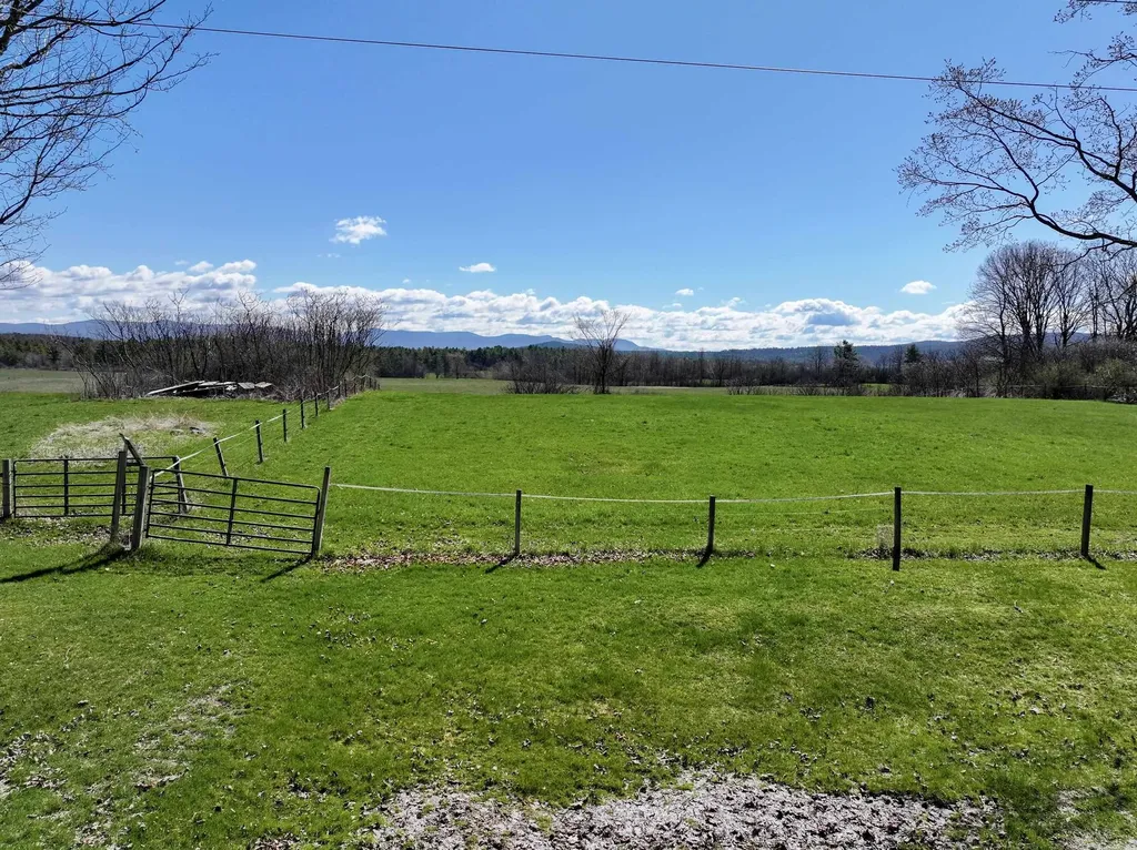 194 Old Sawmill Road Orwell VT 05778