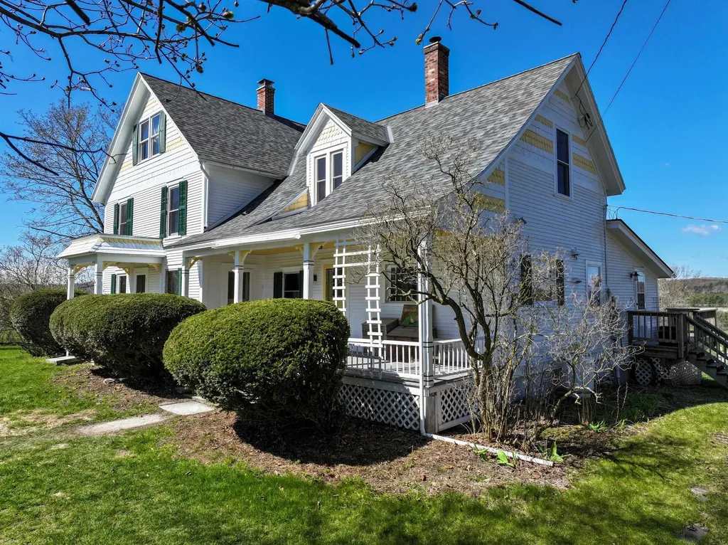 194 Old Sawmill Road Orwell VT 05778