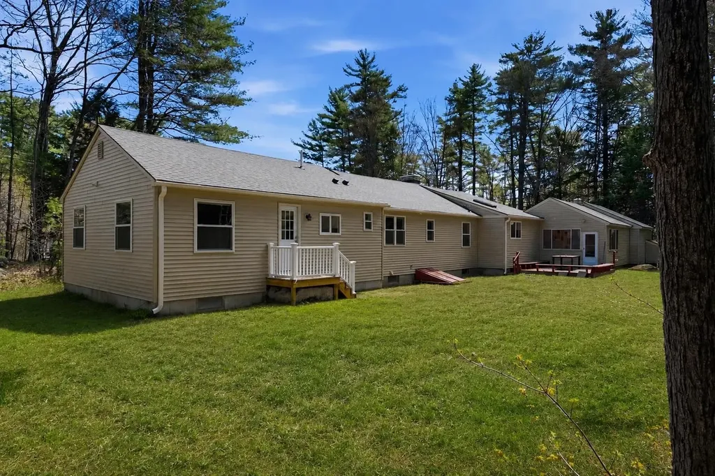 1090 Main Street Laconia NH 03246